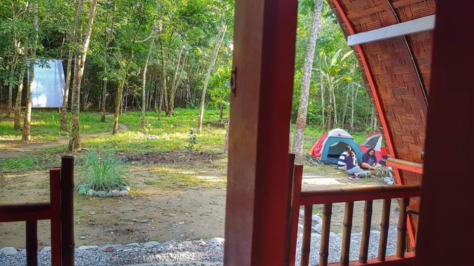 Etalauser Jungle Gate Ecoresort Bukit Lawang Bagian luar foto